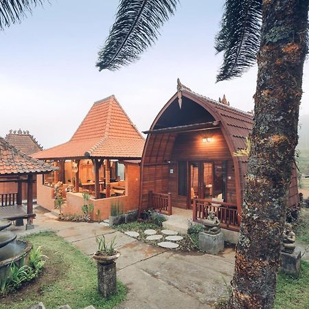 Tunjung Sari Villa Bedugul Bedugul  Exterior photo